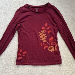 EUC Eddie Bauer fall leaves embroidered long sleeve